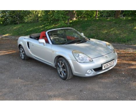 A 2003 TOYOTA MR2 VVTI ROADSTER SPORTS UNFINISHED PROJECT CAR in silver with 1794cc fuel injected petrol engine, six speed ma