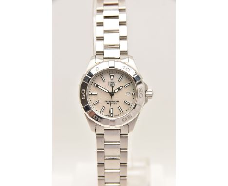 A BOXED LADIES 'TAG HEUER AQUARACER' WRISTWATCH, quartz movement, round mother of pearl dial signed 'Tag Heuer, Aquaracer', b