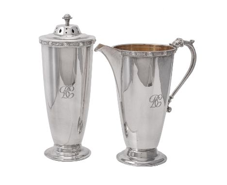 A silver strawberry set, maker's mark D.L (not traced), Birmingham 1965 and 1966, the cream jug with a scroll handle and Celt