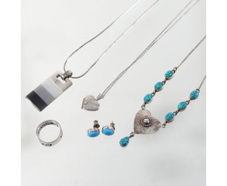 A collection of silver ladies jewellery, to include a ring, earrings and necklaces (3)