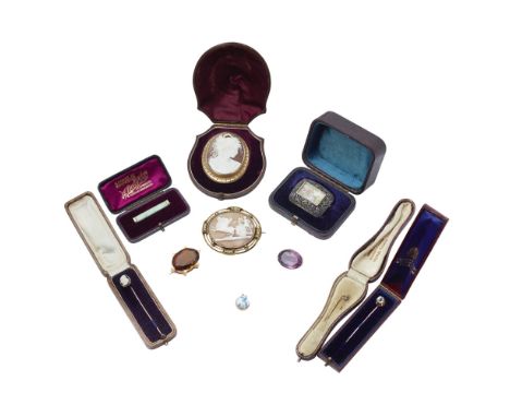 A collection of gem set jewelleryto include a cased Victorian large shell cameo brooch, depicting a classical woman in profil