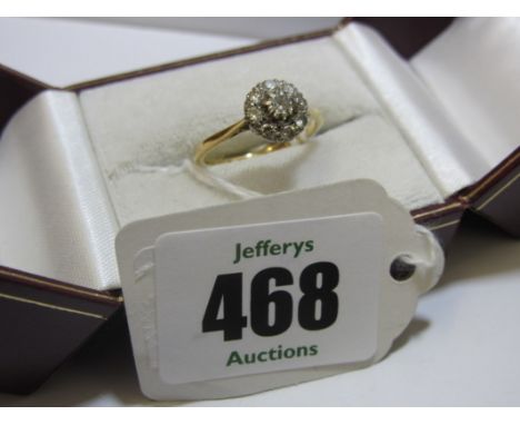 DIAMOND CLUSTER RING, 18ct yellow gold ring set a cluster of diamonds, ring size L/M