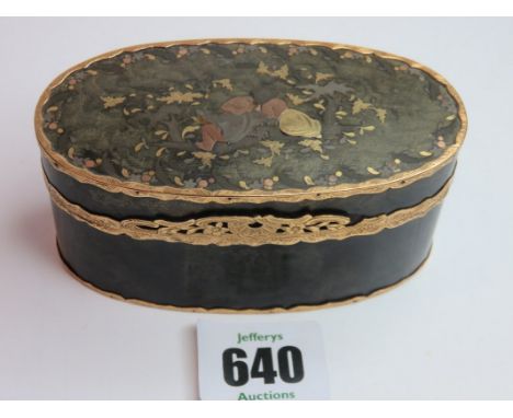GOLD MOUNTED TORTOISE SHELL SNUFF BOX, an antique oval tortoise shell snuff box inlaid with gold floral decoration and engrav