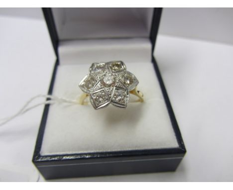 7 STONE DIAMOND RING, 18ct yellow gold ring set a daisy cluster of 7 brilliant cut diamonds approx. 1.3 carats, ring size U