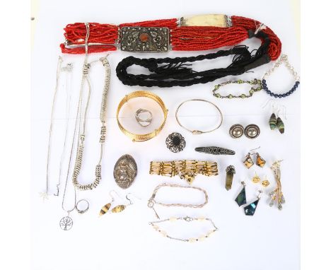 Various jewellery, including Links of London silver necklace, silver pendant necklace etcLot sold as seen unless specific ite