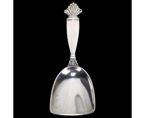 GEORG JENSEN - a Danish Art Deco silver acanthus pattern tea caddy spoon, designed by Johan Rohde, 1923, length 10.5cmNo dama