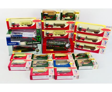 Oxford - Lledo - Trackside. A selection of 21 boxed / cased trackside models 1:76 scale appearing in Excellent condition in V