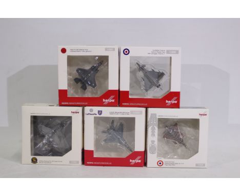 Herpa - A boxed collection of five 1:200 scale diecast military aircraft from Herpa. Lot includes 570688 Luftwaffe MiG-28A Fu