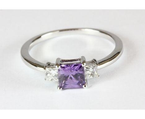 A 10ct white gold amethyst and diamond ring (O)