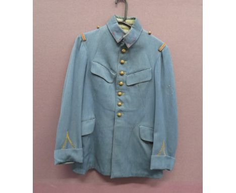 WW1 French Artillery Officer's Horizon Blue Tuniclight horizon blue, single breasted, stand and fall collar tunic.  Hidden to