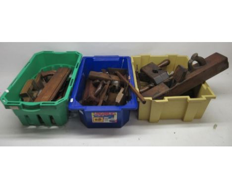 Mixed assortment of vintage woodworking tools, including wood planes, routers, clamps, vices etc. A/F, (3 boxes, qty)POA http