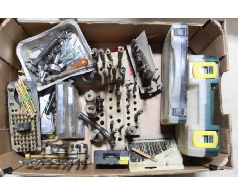 Mixed selection of tools, including array of drill bits, vintage screw drivers, saws, hammers etc. (4 boxes)POA  https://www.