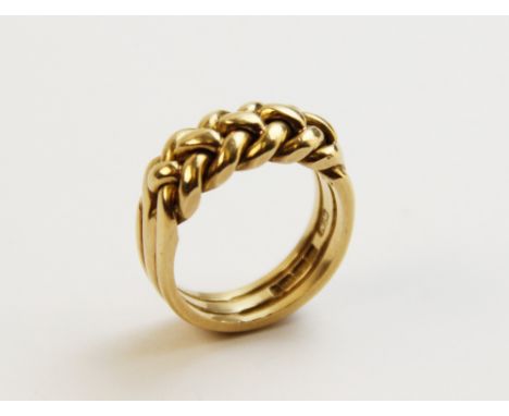 A Victorian 18ct gold plait design ring, dated Birmingham 1895, ring size K, weight 9.0gms For condition information please v