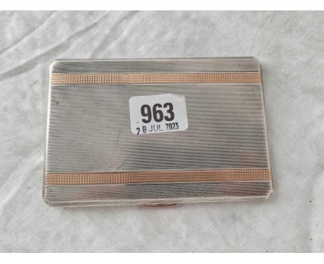 LOT:680  Hermes of Paris silver cigarette case with engine turned