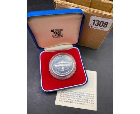 1977 proof silver Crown Tristan De Chuna