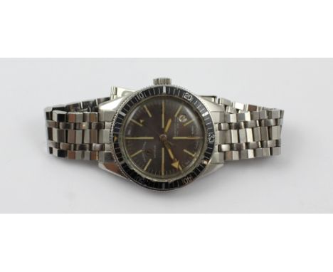 Favre-Leuba; a vintage gentlemen's stainless steel automatic divers' calendar bracelet watch, 'Deep Blue', case no.59603, wid