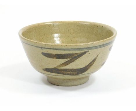 LEACH POTTERY.A Leach Pottery 'Z' pattern bowl. Leach Pottery mark. Diameter 14cm.