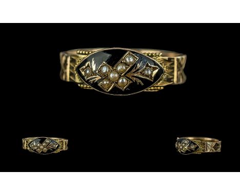 Edwardian Period 1901 - 1910 9ct Gold and Black Enamel Mourning Ring, Set with Seed Pearls. Hallmark Chester 1910, Set with K