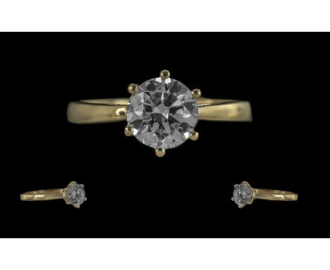 Ladies Pleasing 9ct Gold Single Stone Diamond Set Ring, marked 375 to interior of shank.  The modern brilliant cut round diam