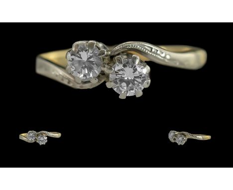 Ladies 18ct Gold Two Stone Diamond Set Ring, Marked 750 to Shank. The Two Round Faceted Diamonds of Good Colour / Clarity. Es