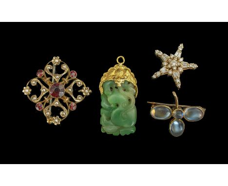 A Small Collection of 9ct &amp; 14ct Small Brooches. ( 4 ) In Total. Features a 14ct Diamond Set Star Brooch, Marked 14ct, 18