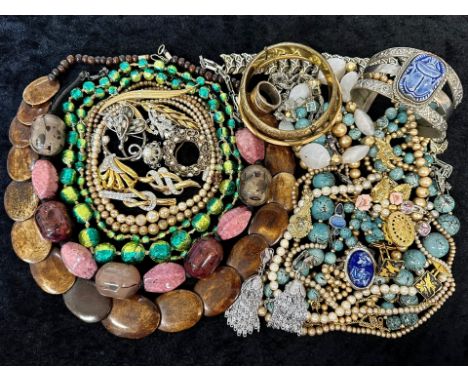 Collection Of Vintage Costume Jewellery - To Include Brooches, Earrings, Necklaces bangles, gilt necklace, beads, brooches, p