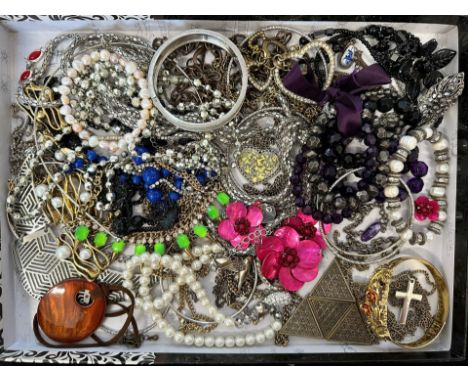 Collection Of Vintage Costume Jewellery - To Include Brooches, Earrings, Necklaces bangles, gilt necklace, beads etc