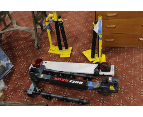 Trailer light board and a Buzz Rack bike rack &amp; 2 Sirius 500 bike locks