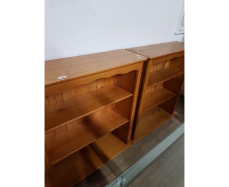A PAIR OF PINE 3 SHELF BOOK SHELVES