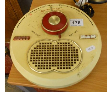 Vintage 'Decca' radio