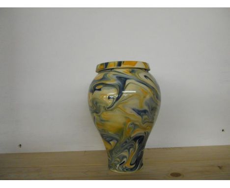 Hand thrown and decorated ginger jar by Stephen Paris-Thomas