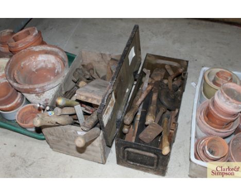 A wooden box and contents of various hand tools and a metal box and contents of various tools