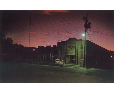 Eggleston, William -- Untitled (Downtown Morton, Mississippi). 1970/printed 1990s. Dye transfer print. 36 x 55 cm (47 x 57,5 