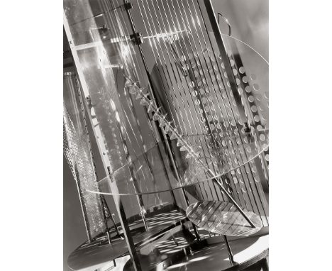 Moholy-Nagy, László -- Licht-Raum-Modulator. 1930/printed 2005 from the original negative. Gelatin silver print. 40,3 x 30,5 