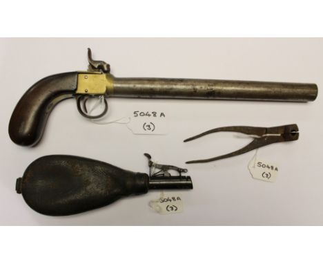 A 19th Century percussion pistol with brass frame and steel 9.5 inch barrel. Barrel with British proof marks and "25". Approx