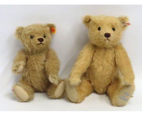 Two Steiff teddy bears, one with label '140 Jahre' to foot, largest 330mm