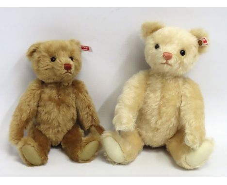 Two Steiff teddy bears, largest 330mm