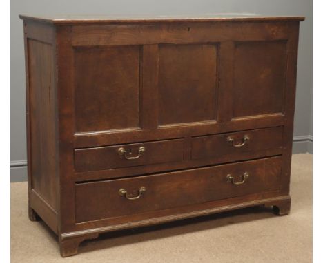 18th century elm mule chest, hinged  plank lid, panelled front, two short and one long drawer, bracket feet, W122cm, H96cm, D