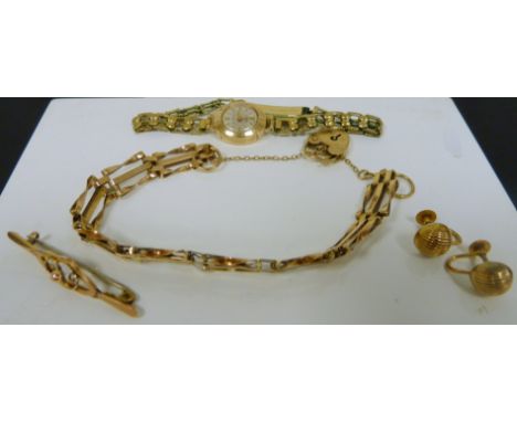 9ct gold gate bracelet, a pair of similar earrings and a gold brooch '9ct' (11g)&nbsp; also a 9ct lady's watch on v.g. bracel