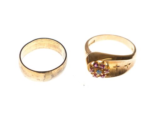 Ruby and sapphire ring in 9ct gold, 1963 and another rolled gold. (2).
