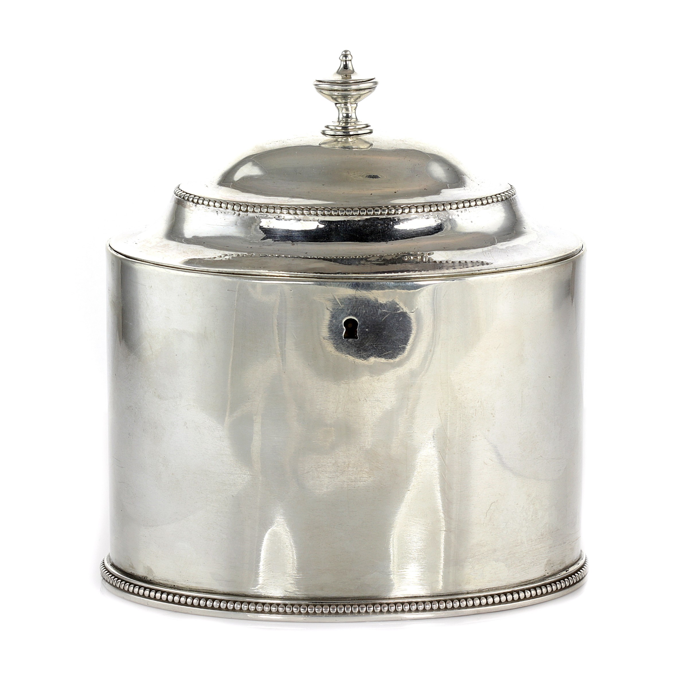 AN ANTIQUE GEORGE III STERLING SILVER TEA CADDY BY HESTER BATEMAN ...