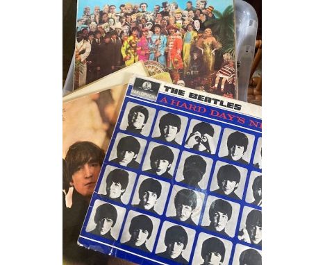 A collection of vintage vinyl to include Beatles interest&nbsp;