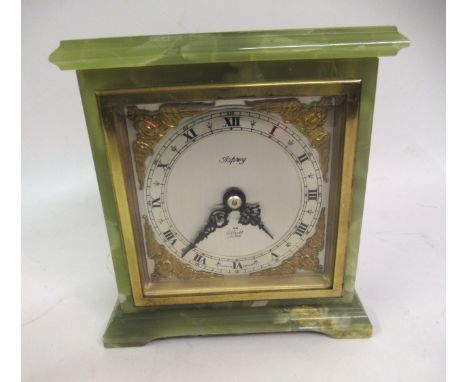 Elliott retailed by Asprey, mid 20th Century onyx mantel clock, 14.5cm high