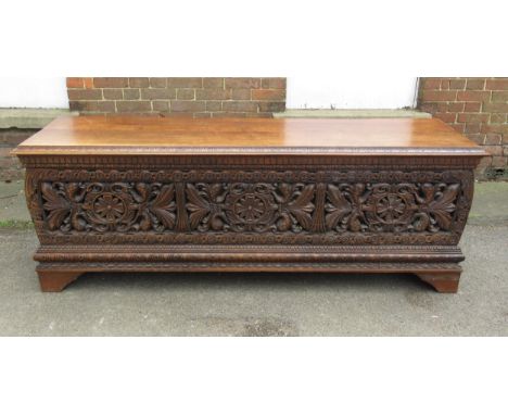 Large Continental oak cassone type coffer, 181cm wide