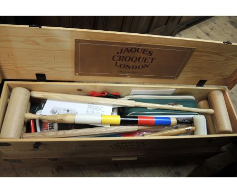 Jaques croquet set Royale, made in England, in original box