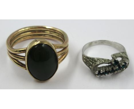 9ct Gold sapphire and diamond cluster ring, size P, 2.9g, together with an Art Deco 9ct gold dress ring, 1.4g (both rings at 