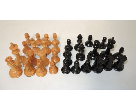 Staunton pattern chess set in original box, king height 7.6cmNot weighted bases.