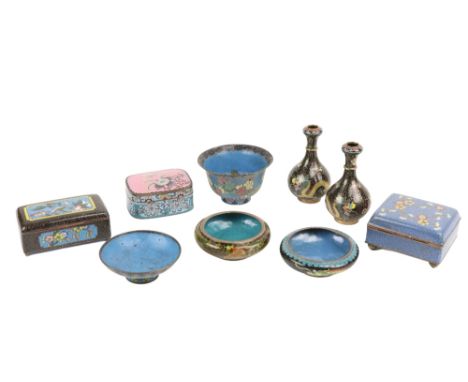 A small Chinese cloisonné enamel dragon Bowl,&nbsp;9cms (3 1/2"), another floral ditto, a rectangular cloisonné Snuff Box wit