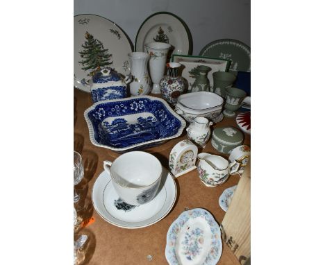 A COLLECTION OF NAMED CERAMICS, comprising ten pieces of Wedgwood green Jasperware giftware, a boxed set of two Royal Worcest