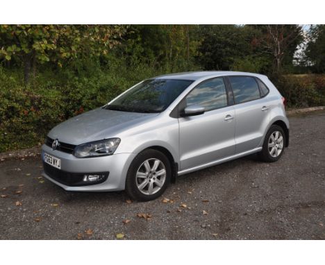 A 2013 VOLKSWAGEN POLO 1.4 FIVE DOOR HATCHBACK CAR, REGISTRATION NO- FG63 WYJ, in silver grey with a 1.4ltr petrol engine 5 s